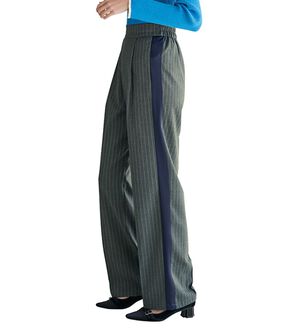 RANAN（ラナン）の「サイドラインシルエットパンツ（フルレングスパンツ）」｜グレーストライプ／ネイビー