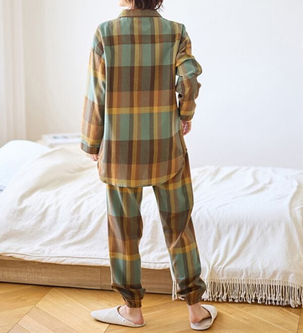 LAVIENNE（ラヴィエンヌ）の「綿１００％ふんわり柔か微起毛パジャマ（パジャマ・ルームウェア）」｜詳細画像