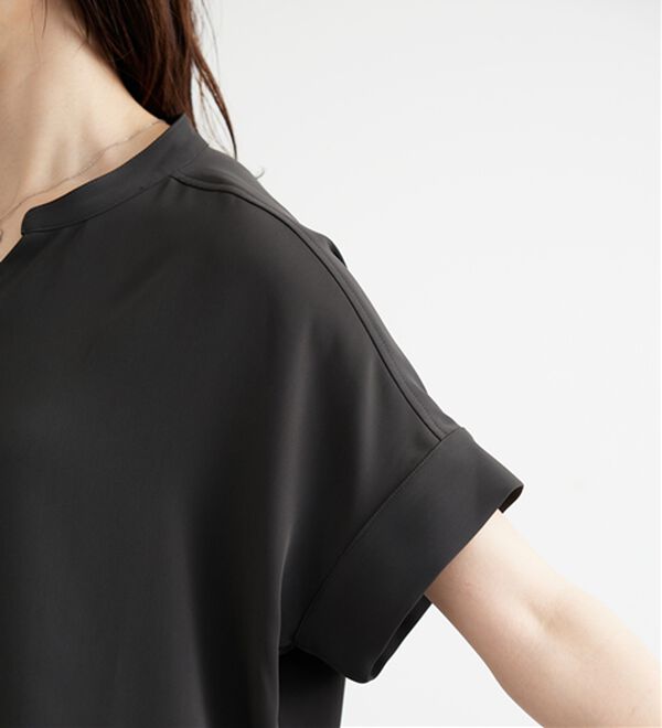 BELLUNA（ベルーナ）の「〈オフィス対応〉スキッパーブラウス（ブラウス）」｜詳細画像