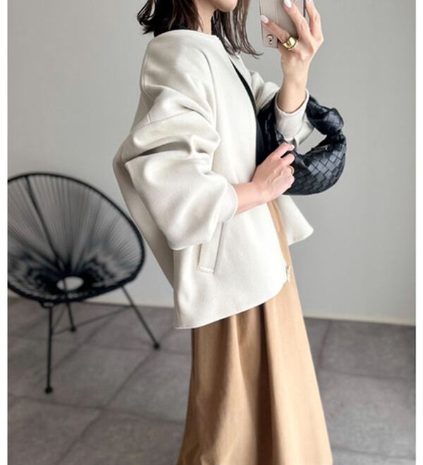 BELLUNA（ベルーナ）の「【ｍａｋｏさんコラボ】ウール調ノーカラーブルゾン（ブルゾン）」｜詳細画像