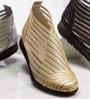 ルフラン（ルフラン）の「ゼブラ柄シアーストレッチサマーシューズ（フラットシューズ）」｜ゴールド