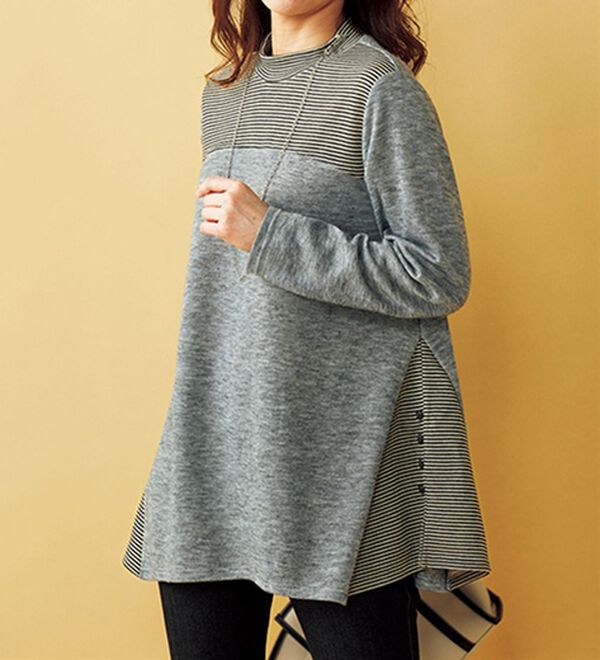 BELLUNA（ベルーナ）の「ボーダー切替ボタンデザインプルオーバー（チュニック）」｜杢グレー系