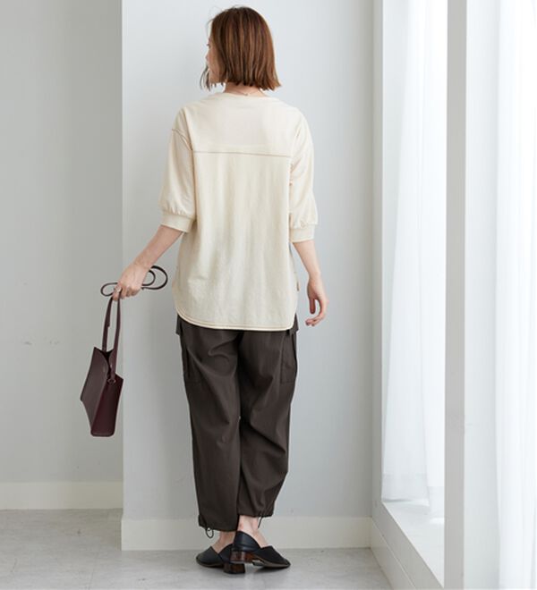 BELLUNA（ベルーナ）の「配色ステッチデザインプルオーバー（カットソー）」｜詳細画像