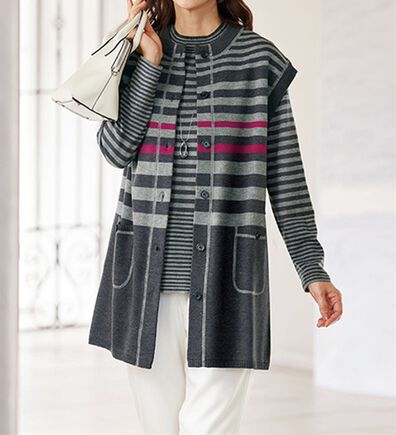 BELLUNA（ベルーナ）の「配色ボーダー使いニットベストアンサンブル（アンサンブル）」