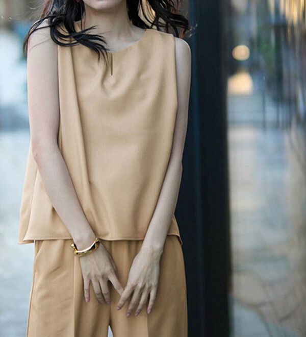 RANAN（ラナン）の「ひんやり！キーネックブラウス&times;パンツ（フルレングスパンツ）」｜詳細画像