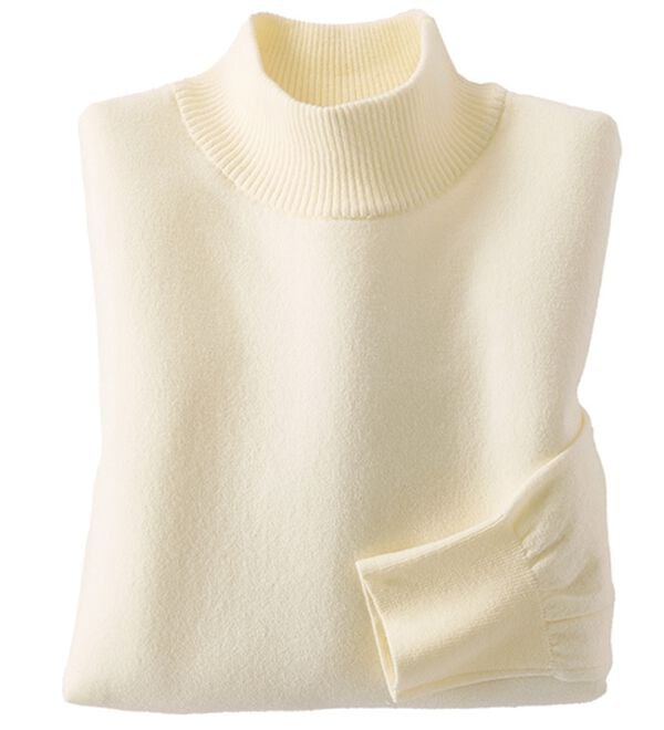 BELLUNA（ベルーナ）の「＜極み編＞肌心地ふんわりハイネックニット（ニット・セーター）」｜アイボリー