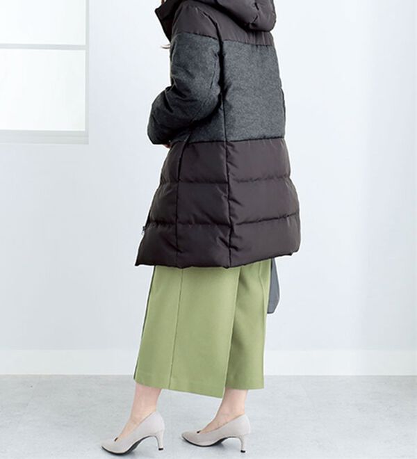 BELLUNA（ベルーナ）の「切替デザインロング丈ダウンコート（ダウンコート・ジャケット・ベスト）」｜詳細画像
