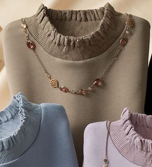 LAVIENNE（ラヴィエンヌ）の「大人の上品トレーナー（カットソー）」｜モカ