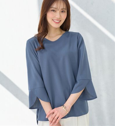 alotta（アロッタ）の「【接触冷感】着痩せが叶う！チューリップ袖ブラウスＴシャツ（ブラウス）」