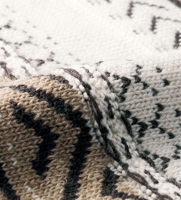 BELLUNA（ベルーナ）の「幾何柄ジャカードニットベスト（ベスト）」｜詳細画像