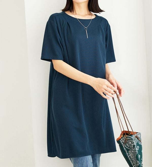 BELLUNA（ベルーナ）の「かのこ素材肩タックデザインワンピース（チュニック）」｜詳細画像