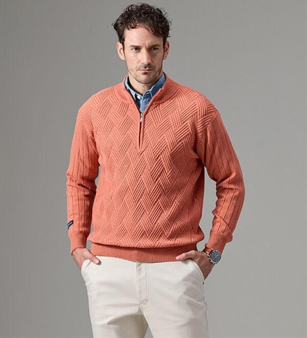 「＜コムルヴァン・オム＞トレーナー感覚で着られるハーフジップセーター（メンズニット・セーター）」｜詳細画像