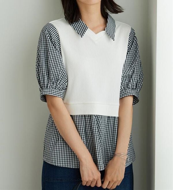 BELLUNA（ベルーナ）の「衿付きVネック異素材切替チュニック（チュニック）」｜詳細画像