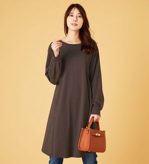 BELLUNA（ベルーナ）の「【吸湿発熱】ポンチ素材チュニックワンピース（チュニックワンピース）」｜チャコール2