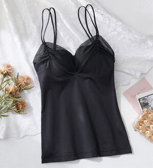 YU'NOW（ユナウ）の「まる胸メイクのちゅるんブラキャミ（ブラトップ・カップ付きインナー）」｜ブラック