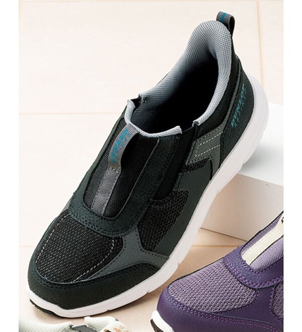 ルフラン（ルフラン）の「＜ダンロップリファインド＞サッと履けるスリッポンスニーカー（スニーカー）」｜ブラック