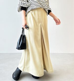 GeeRA（ジーラ）の「フロントタックスカート風ワイドパンツ（ワイドパンツ・ガウチョ）」｜アイボリーベージュ