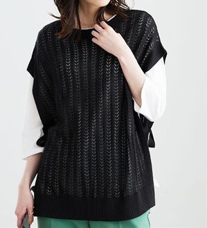 BELLUNA（ベルーナ）の「サイドリボン使いニットベストアンサンブル（アンサンブル）」｜黒