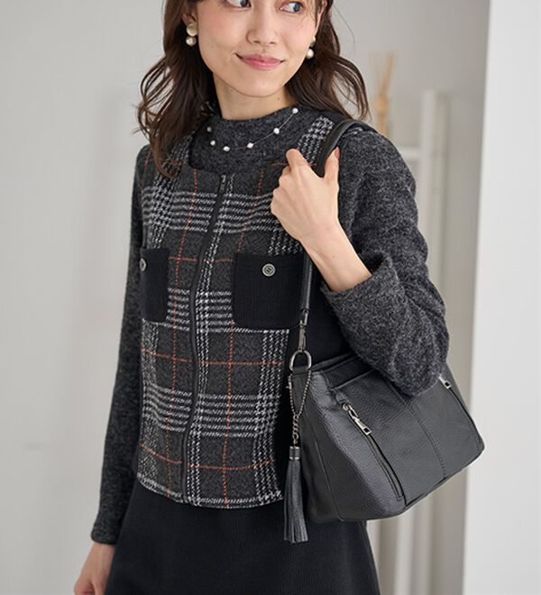 BELLUNA（ベルーナ）の「牛革多ポケット２ＷＡＹ手提げ（ハンドバッグ）」｜詳細画像