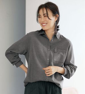 BELLUNA（ベルーナ）の「《ＨｕｇＲｅａｍコットン》ポケットシャツ（シャツ）」｜グレー
