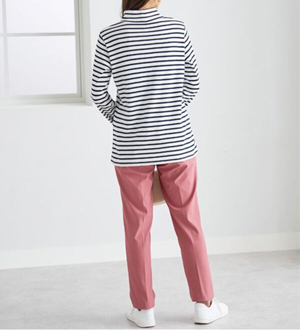 BELLUNA（ベルーナ）の「吸湿発熱ハイネックプルオーバー（カットソー）」｜詳細画像