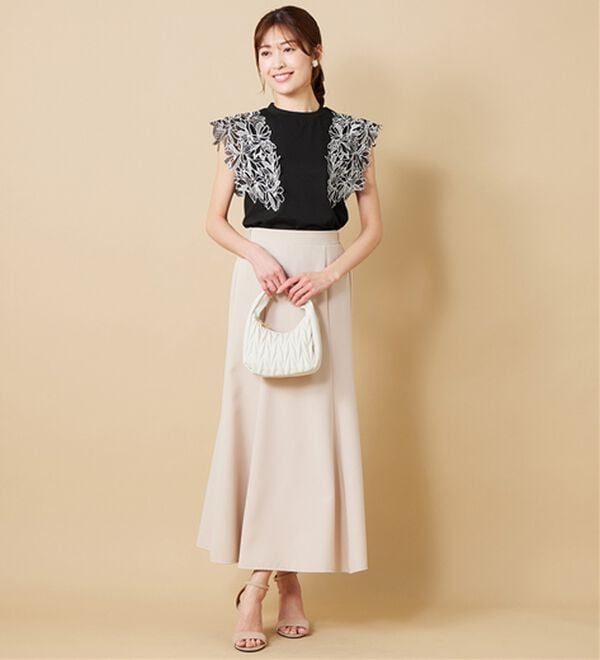 alotta（アロッタ）の「袖刺しゅうカットソー（カットソー）」｜詳細画像