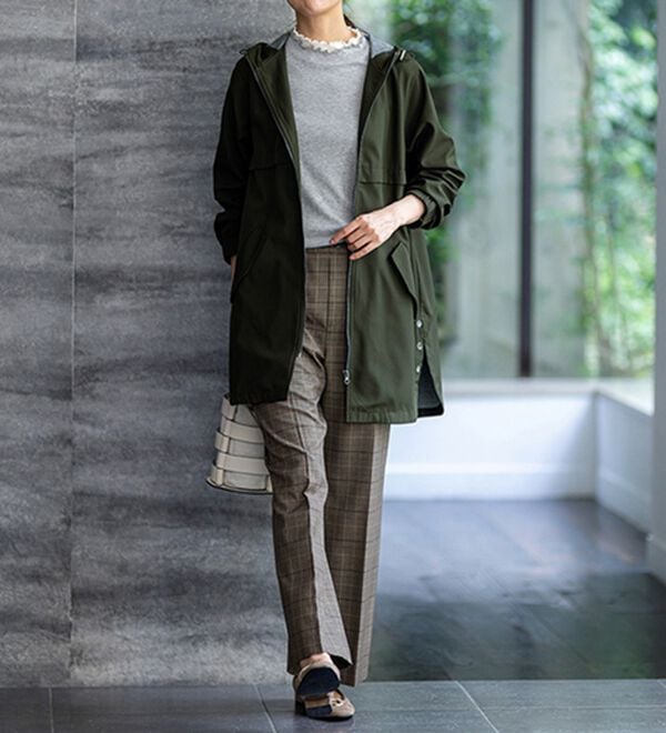 BELLUNA（ベルーナ）の「はっ水加工ボンディング素材ロング丈パーカー（ハーフコート）」｜詳細画像