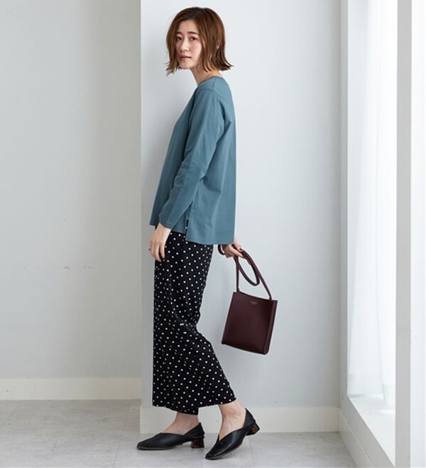 BELLUNA（ベルーナ）の「綿１００％大人顔サマ見えプルオーバー（カットソー）」｜詳細画像