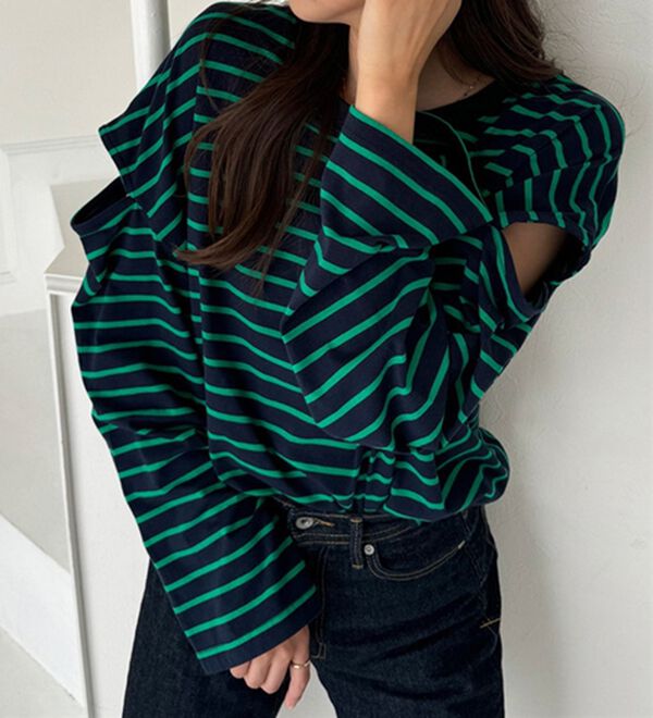 GeeRA（ジーラ）の「袖スリットボーダーカットソー（カットソー）」｜ネイビー系