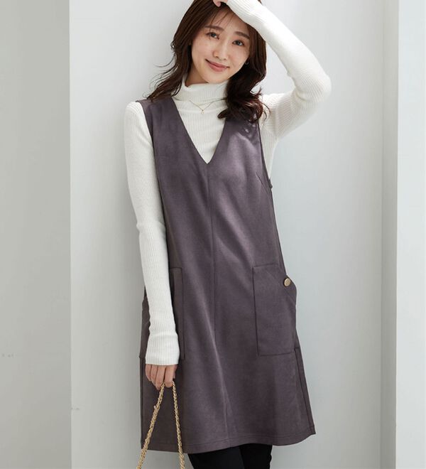 BELLUNA（ベルーナ）の「金ボタン使いスエード調ジャンパ―ドレス（ジャンパースカート）」｜詳細画像