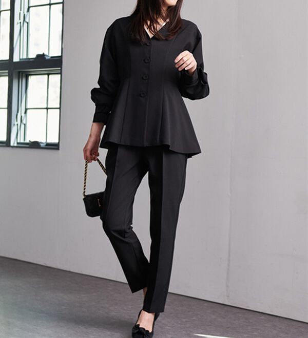 RANAN（ラナン）の「【２点セット】Ｖネックペプラムセットアップ（パンツスーツ）」｜詳細画像