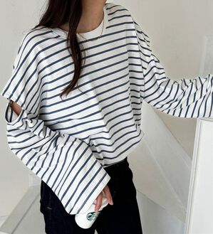 GeeRA（ジーラ）の「袖スリットボーダーカットソー（カットソー）」｜ブルー