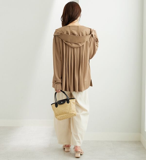 BELLUNA（ベルーナ）の「【接触冷感】絶対に焼けたくない！後プリーツＵＶパーカー（パーカー）」｜詳細画像