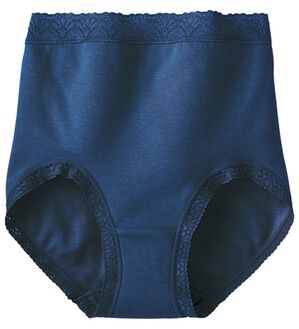 LAVIENNE（ラヴィエンヌ）の「＜ワコール＞ディアヒップショーツ（ショーツ）」｜ネイビー