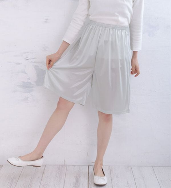 A HAPPY MARILYN（アハッピーマリリン）の「【Ｌ～８Ｌ】ペチパンツ・ペチスカート　選べるレングス（肌着・インナーウェア）」｜詳細画像