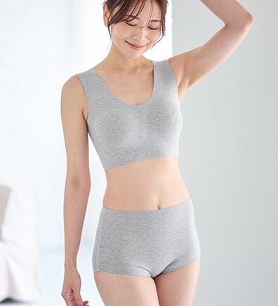 LAVIENNE（ラヴィエンヌ）の「【綿９５％＆縫い目ゼロ】締め付けにくいスーピタブラ・ショーツ（別売）（ブラジャー）」