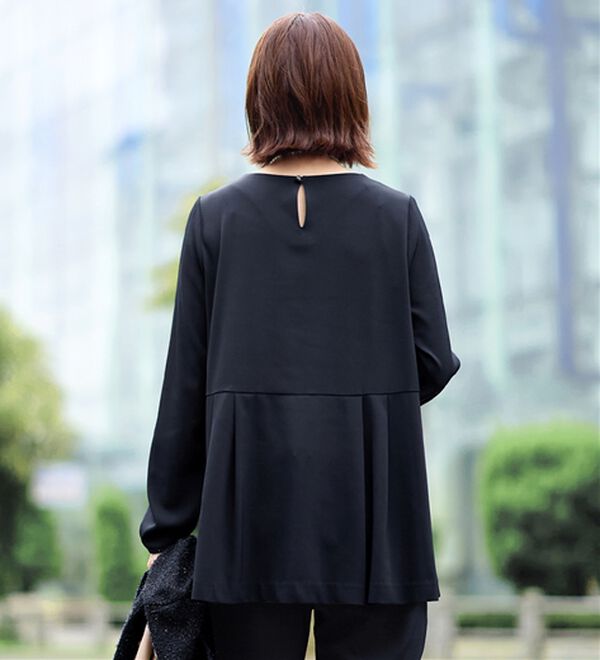 Viola e Viola（ヴィオラ エ ヴィオラ）の「【３点セット】着回し自在快適セットアップスーツ（パンツスーツ）」｜詳細画像