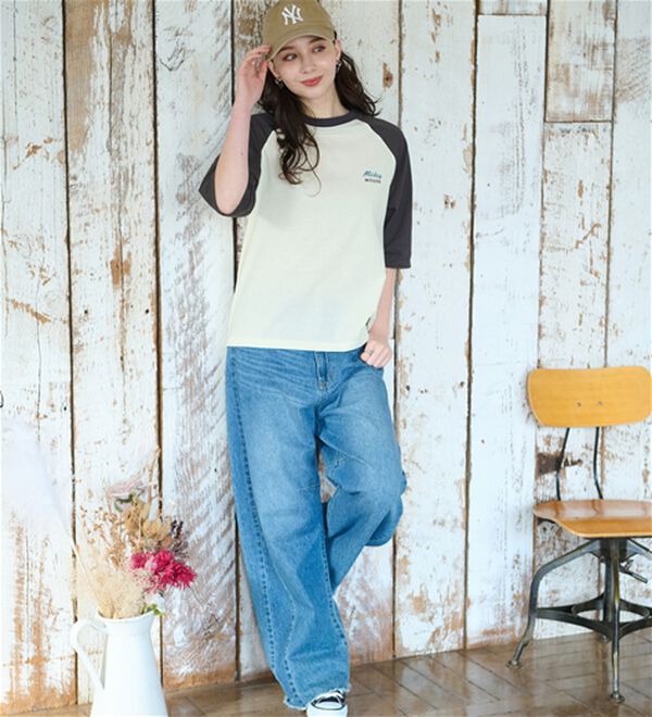 BELLUNA（ベルーナ）の「＜Ｄｉｓｎｅｙ＞【ミッキー】バックプリント７分丈ラグランＴシャツ（カットソー）」｜詳細画像