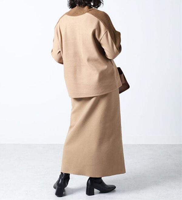 BELLUNA（ベルーナ）の「メルトン素材ボタン使いペンシルスカート（セットアップ）」｜詳細画像