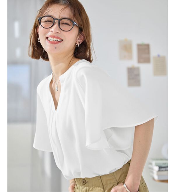 Viola e Viola（ヴィオラ エ ヴィオラ）の「【接触冷感】さらっと涼感フレアスリーブブラウス（ブラウス）」｜詳細画像
