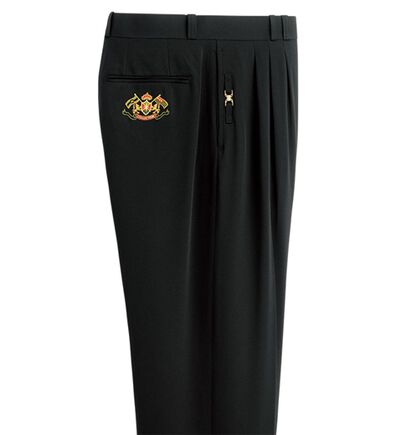 「ポケット刺しゅうスリータックスラックス（メンズスラックス）」