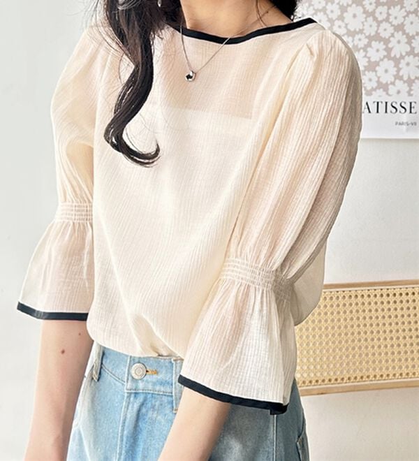 GeeRA（ジーラ）の「前後２ＷＡＹ配色パイピング５分袖ブラウス（ブラウス）」｜詳細画像