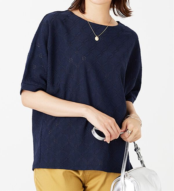 BELLUNA（ベルーナ）の「総レース素材ドルマンプルオーバー（カットソー）」｜詳細画像