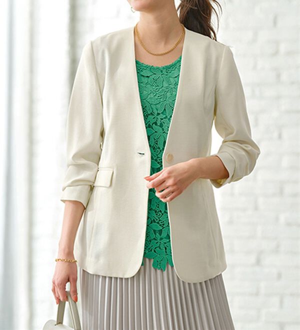 BELLUNA（ベルーナ）の「＜楽スタフィット＞ノーカラージャケット（ノーカラージャケット）」｜詳細画像