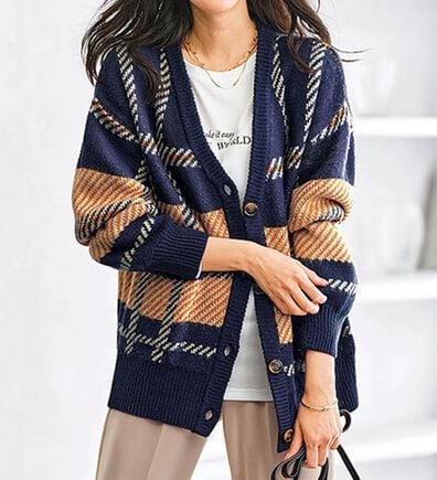 BELLUNA（ベルーナ）の「ビッグチェック柄ニットカーディガン（ニットカーディガン）」