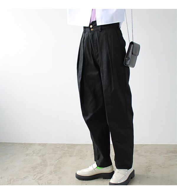 GeeRA（ジーラ）の「ハイウエストタックデザインチノパンツ（フルレングスパンツ）」｜詳細画像