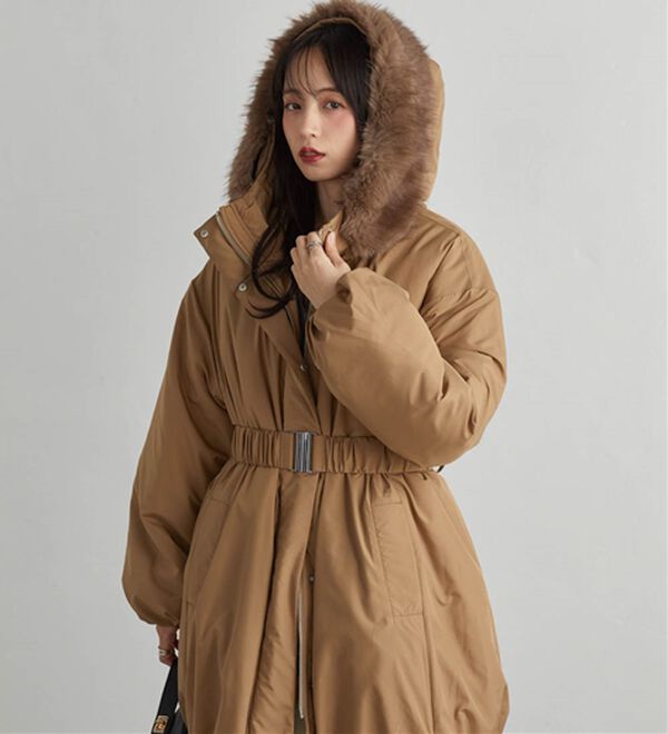 RANAN（ラナン）の「ミドル丈フードファー中わたダウンコート（ハーフコート）」｜詳細画像