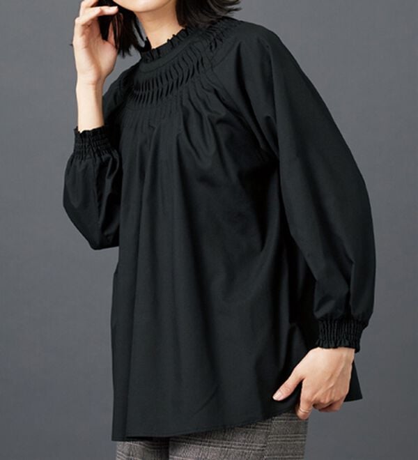 BELLUNA（ベルーナ）の「タックデザインフリル衿ブラウス（ブラウス）」｜詳細画像