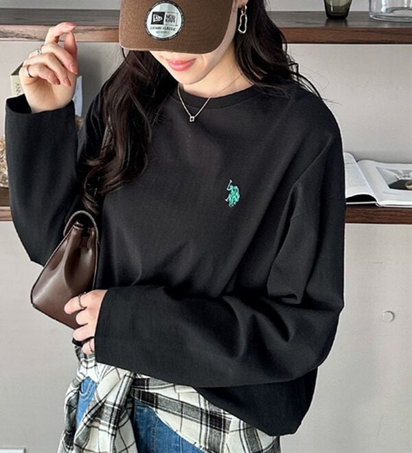 GeeRA（ジーラ）の「【Ｕ．Ｓ．ＰＯＬＯ ＡＳＳＮ】オーバーサイズ刺しゅうロンＴ（カットソー）」｜ブラック