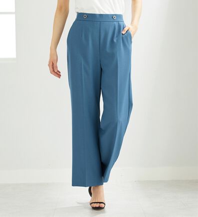 BELLUNA（ベルーナ）の「麻調ストレッチ素材美脚フレアーパンツ（フルレングスパンツ）」